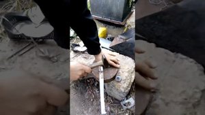 Как закрепить слив на крыше