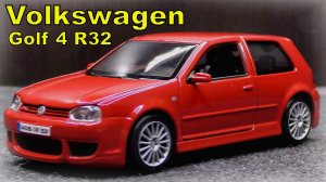 Модель машины Volkswagen Golf 4 R32 Масштаб 1:24 Maisto Специальный выпуск