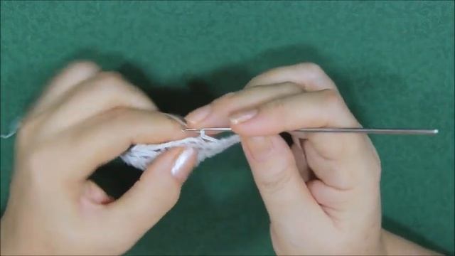 НЕЖНЕЙШАЯ  КВАДРАТНАЯ  САЛФЕТКА С БАНТИКАМИ. ВЯЖЕМ КРЮЧКОМ. СХЕМА. Часть 1.