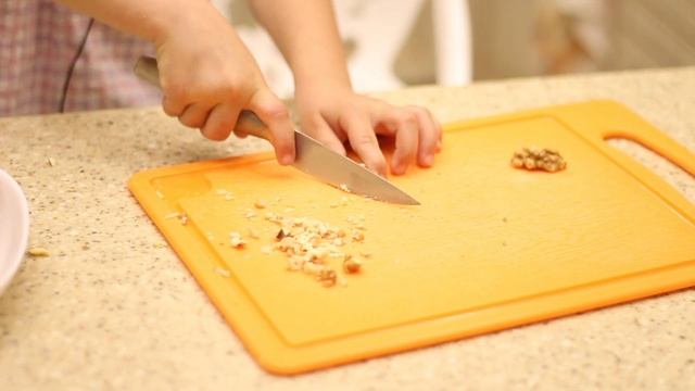 Сладкая колбаска из печенья. Очень вкусный десерт от Диши.