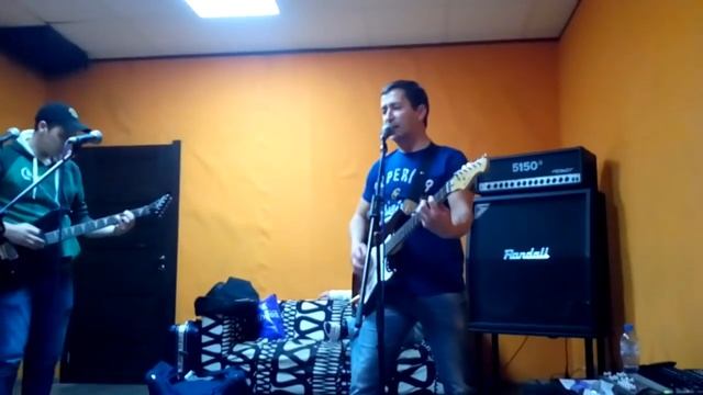 КРАСНАЯ ПЛЕСЕНЬ - ТВОЙ ЗВОНОК. РЕПЕТИЦИЯ. смотреть онлайн