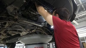 Гарантийный ремонт Порше Макан - Течь масла в двигателе Порше