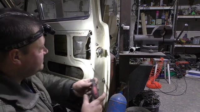 Замена личинок замков НИВА 2121