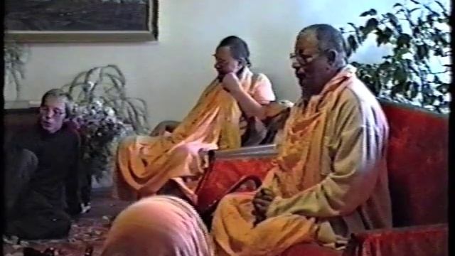 Три аспекта Абсолюта | Брахман, Параматма и Бхагаван