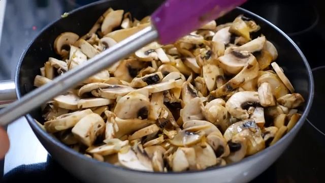 Офигенная СКОВОРОДОЧКА? ЖУЛЬЕНА с Шампиньенами?Готовим вместе вкусные и полезные блюда!