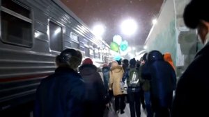 Трогательное предложение руки и сердца. Дембель.Любовь