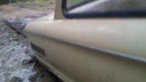 OffRoad ЗаЗ 968М(беженец) На зазе по грязи. Жопик прет))