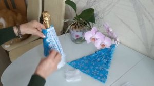 КОСТЮМ СНЕГУРОЧКИ НА БУТЫЛКУ ШАМПАНСКОГО.