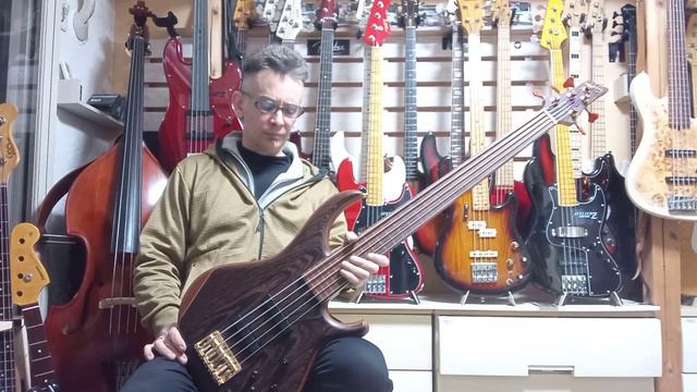 High End Japanese Bass Guitars: Moon Climb 5 Fretless: BASS HUNTER SOUND CHECK: #electricbass #bass смотреть онлайн