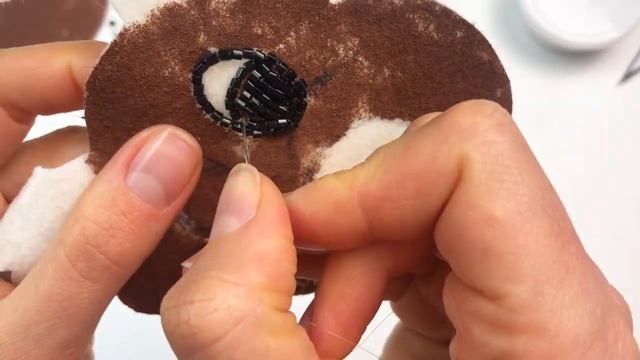 Новогодние игрушки из фетра своими руками | Новогодние поделки Олень Снежинка Домик смотреть онлайн