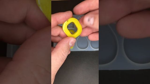 Unlock the Secrets of Making Handmade Resin Jewelry at Home! #shorts смотреть онлайн