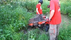 Polaris Sportsmen 500HO Forest на штатной резине