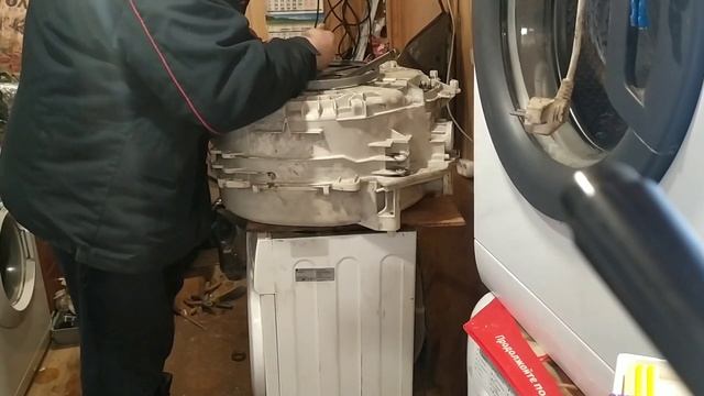 Ремонт не разборного бака Индезит.