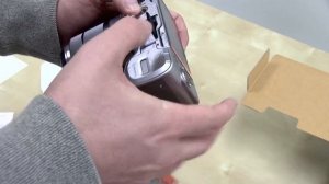 Sony NEX-F3 Unboxing