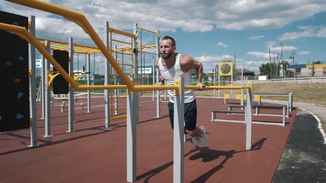 Спортивная площадка для ВФСК ГТО IRON KING смотреть онлайн