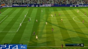 FIFA 18 | PS4 Pro VS PS4 Slim | Graphics Comparison