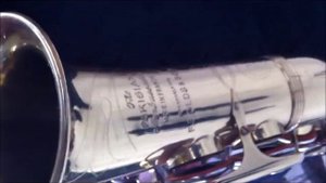 Saxofon The Parisian Ambassador F.E. Olds and son