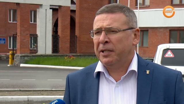 Жители Ноябрьска были встревожены специфическим запахом в воздухе смотреть онлайн