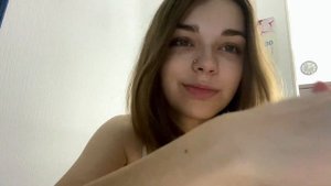 АСМР:Звуки рук с водой/Звуки рук+ вода( пшыкалка с водой)/ пробное видео