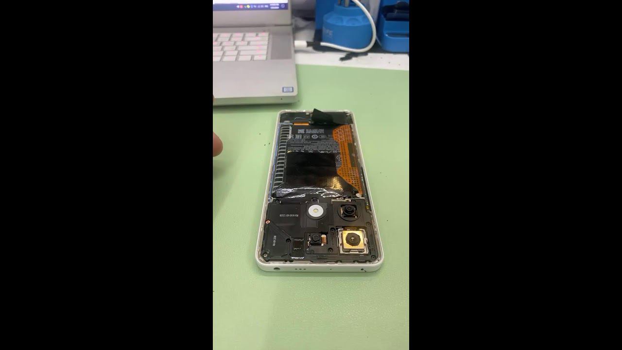 iPhone 6s плохо слышно собеседника, замена слухового динамика смотреть онлайн