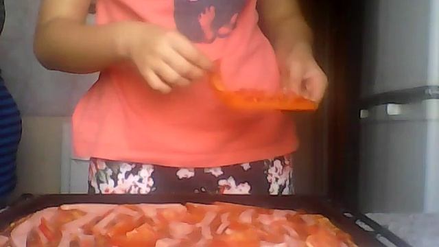 Готовим вкусную пиццу!! смотреть онлайн