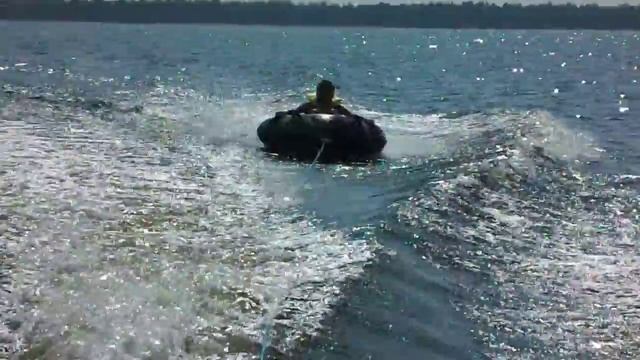 Катание на ватрушке 3 смотреть онлайн