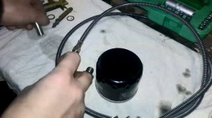 Рено Трафик ставим датчик давления масла