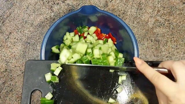 Пышный омлет на сковороде за 5 минут!! Омлет с грибами и овощным салатом!! Омлет на завтрак