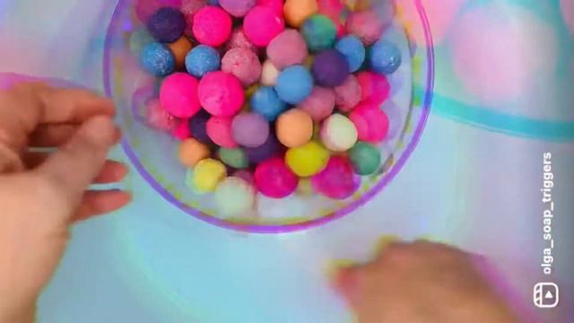 Asmrsoap. Сухое мыление цветных мыльных шариков💜💛💚💖💙😋