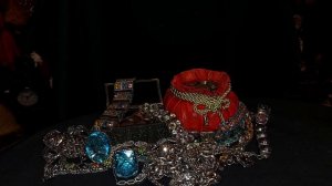 СОБРАТЬ ДЕНЕЖНУЮ УДАЧУ ДЛЯ СЕБЯ…. Ритуал Инги Хосроевой