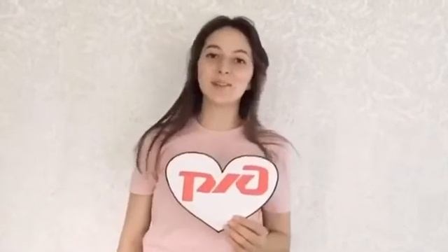 Приветствие участников онлайн-лагеря от наших очаровательных вожатых смотреть онлайн