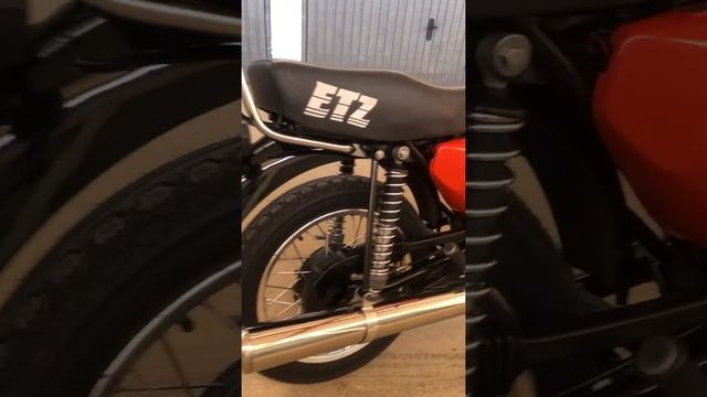 MZ ETZ 125 ROJO 3RA PARTE