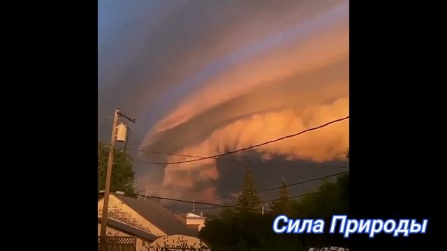 Страшные и Необычные Облака смотреть онлайн