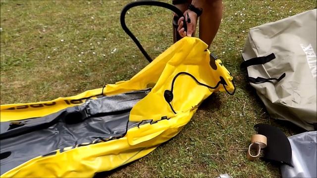 Intex Explorer K2 Kayak - 2-Person Inflatable Kayak - Amazon Unboxing and First Use смотреть онлайн