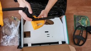 Металлоискатель Garrett Ace 400i.