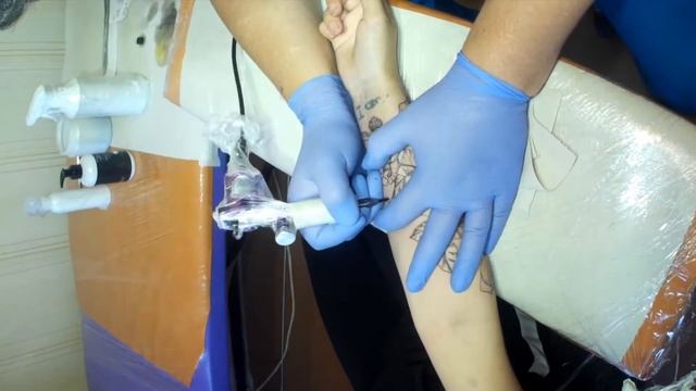 Перекрытие Цветы смотреть онлайн