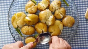 МОЛОДАЯ КАРТОШКА В МУНДИРЕ КАК У МАМЫ! НЕЗАБЫВАЕМЫЙ ВКУС И АРОМАТ! Секрет приготовления!