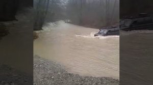 Поднависла. Горячий ключ.