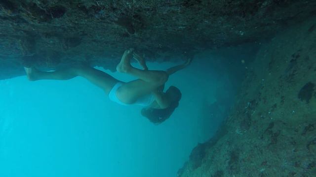 Подводные скалолазы