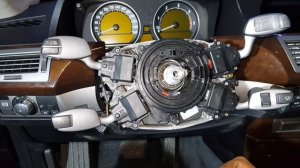BMW E65 замена датчика угла поворота