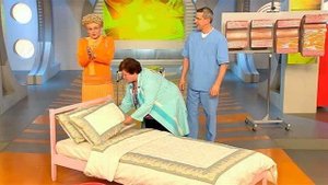 Синдром беспокойных ног. Что не дает вам спать. Жить здорово! Фрагмент выпуска от 11.02.2015