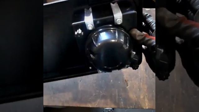 Фара квадратная, рамка Трактор МТЗ смотреть онлайн