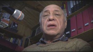 СТАРЕЮ, БРАТИШКИ, СТАРЕЮ...