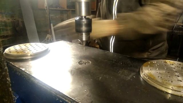 Как быстро нарезать резьбу в алюминии смотреть онлайн