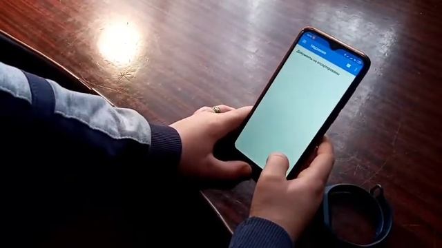 Как поставить свои обои на mi band 4 смотреть онлайн