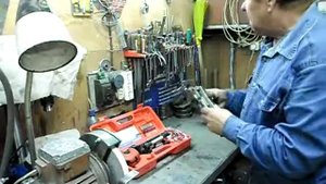 Штатив для лазерного уровня