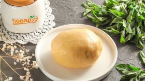 Песочный пирог с абрикосами и сметанной заливкой