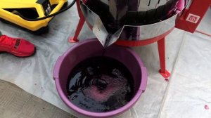 Пневматический пресс для отжима сока винограда, других ягод, фруктов и овощей