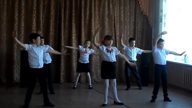 Танец на 8 марта!!! 4 класс) смотреть онлайн