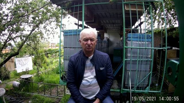 Секреты пчеловода о взятке мёда с белой акации.Об этом не пишут в учебниках.Как взять 2 акации. смотреть онлайн
